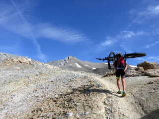 Portage per la Punta Sommeiller
