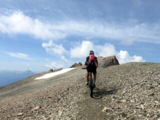 Pedalando verso la Cima del Vallonetto