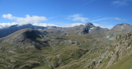 La conca del Lago Miserin