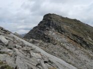 La Scheggia vista da poco sotto la cima
