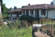L’osteria e il posto telefonico pubblico come sono oggi e come nel film (riquadro)