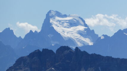 spendida visuale verso la Barre des Ecrins