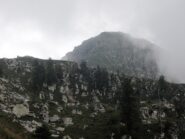 Pizzo Ruggia nella nebbia visto da Ovest