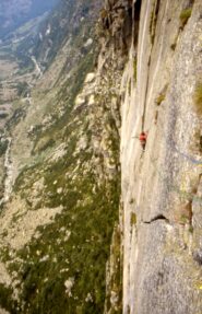 Velleda sulle placche del sesto tiro di Fantasia, Specchio di Iside