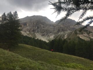 L'imponente parete del monte Furgon