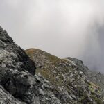 Sulla dx la serpentina finale per giungere al Colle Trione