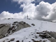 In arrivo alla Cima con spruzzata di neve 