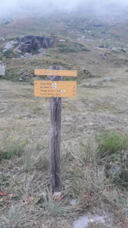 Bivio a cui svoltare per arrivare al Rifugio del Carro
