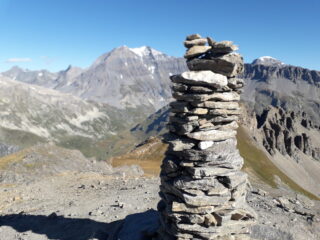 omettone e Gran Casse sullo sfondo