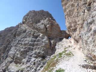 Le cenge, non attrezzate, per Forcella Passaporto.