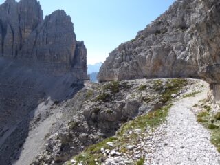 Forcella Passaporto vista dall'ultima cengia.
