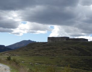 nuvole minacciose sul forte Centrale al ritorno