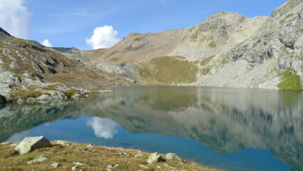 Arriviamo al Lac da Lunghin 2484mt. 