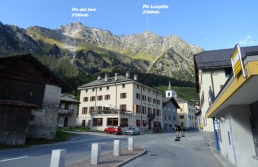 Il Piz Lunghin visto da Casaccia.