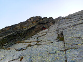 ns. scelta nella parte bassa per l'accesso alla cresta vera e propria