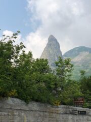 sempre impressionante dal basso