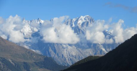 Panorama verso le Grandes Jorasses e il Dente del Gigante