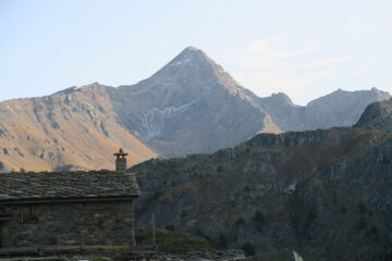 la Tersiva dall'alpeggio di Bardoney