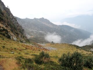 Pendii tra Biordo e Fornale con Pizzo Marcio sullo sfondo