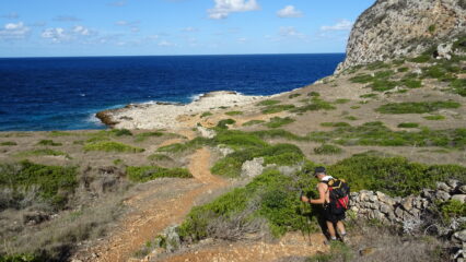 Terza deviazione per Cala Calcara.