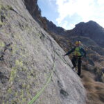 sulla cengia di L3..sullo sfondo il passo Sella..