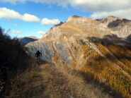 dal colle si pedala verso la cima Varirosa 