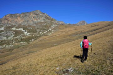 Risalendo i pascoli del monte Chirlè