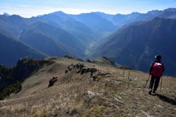 In discesa verso il Colletto Sarasin e la Punta Culour