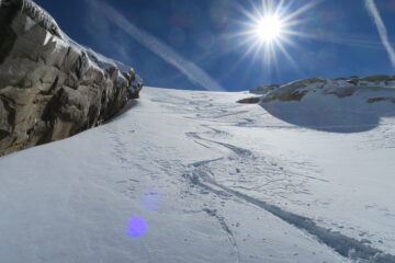 in questo canalino riparato dal vento un poco di farina