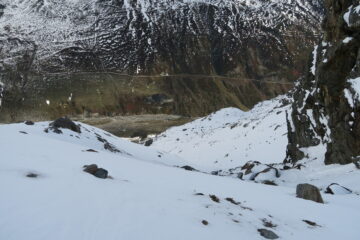 da qui in giù occhio alle pietre in agguato