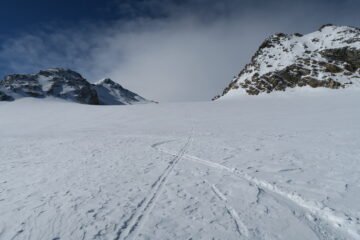 neve discreta sul ghiacciaio Chateau Blanc