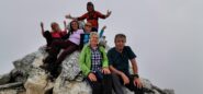 foto di gruppo in vetta