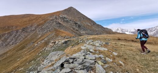 inizialndo a risalire la cresta NE del Monte Palon