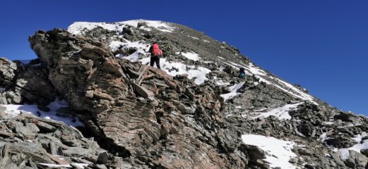 nella parte alta della crestone SO del Boucher a quota 3160 m