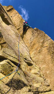 L6 passo chiave.. (fondamentale incastrare il piede sx nella fessura..)