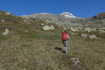 Salendo nel vallone Alpetta