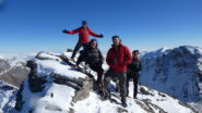 foto di gruppo in vetta