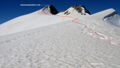 parte finale del percorso per la Cima Nord del Breithorn osservata dal Breithornpass