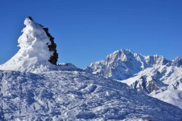 Anticima Punta Leissé e Monte Bianco