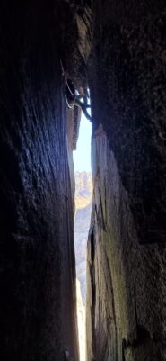 Uscendo dal camino per la variante