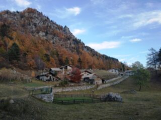 Alpeggi durante il ritorno, possibile rifornimento acqua.