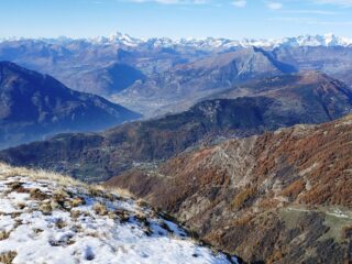 Dalla cima, verso Nord.