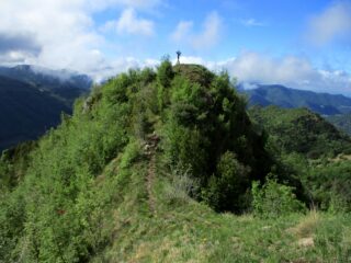 cima del rabbioso con croce