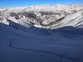 Disegnando sulla tela bianca
