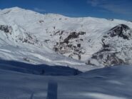 Castelmagno in basso e il Tibert a  sx