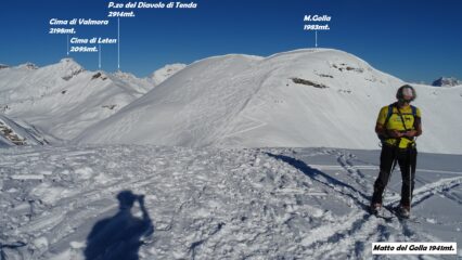 Raggiungiamo la cima del Matto di Golla, quarta cima di oggi.