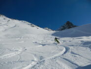 discesa su bella neve