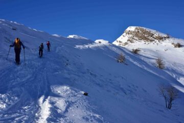 La cresta verso la Cima del Redentore - A des. la Punta S.Maria