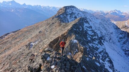 Il Monte Mary alle spalle