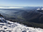 salendo vista sulla pianura in direzione Monviso